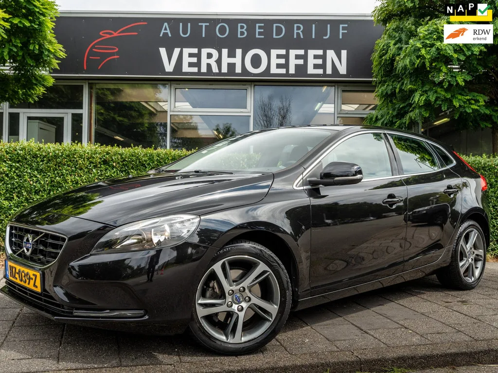 Volvo V40 (2016) — foto 1
