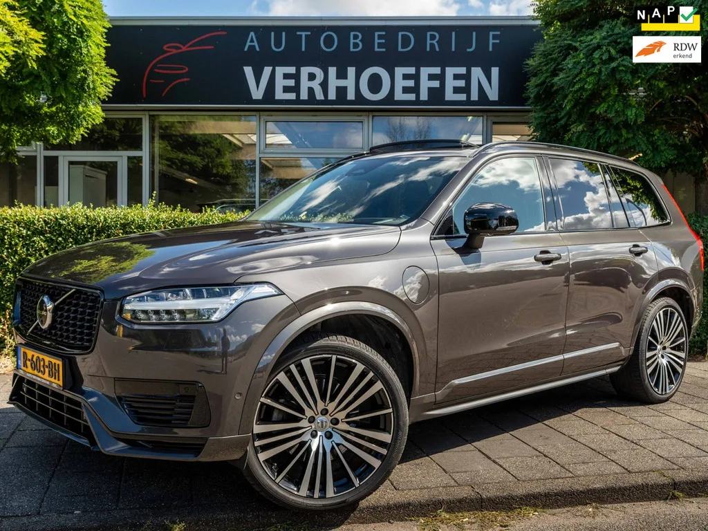 Volvo XC90 (2022) — foto 1