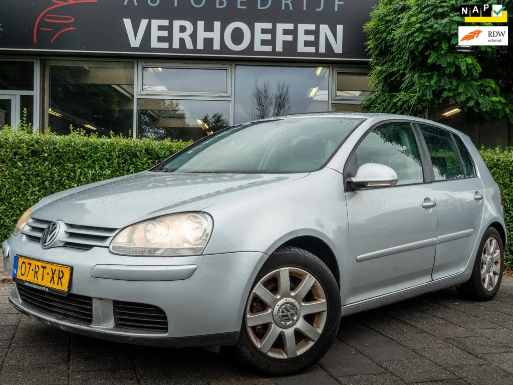 Volkswagen Golf (2005) — foto 1