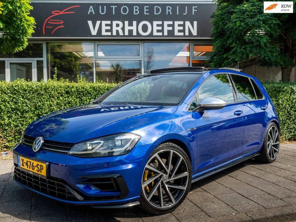 Volkswagen Golf (2017) — foto 1