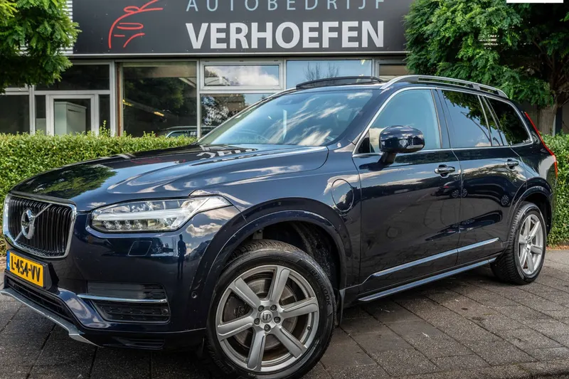 Volvo XC90 (2016)