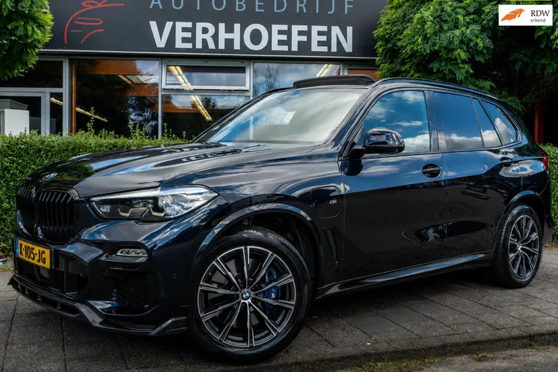 BMW X5 (2021)