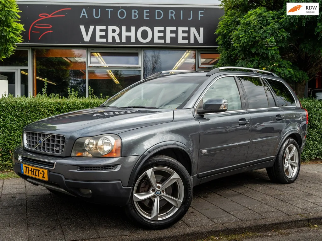 Volvo XC90 (2006) — foto 1