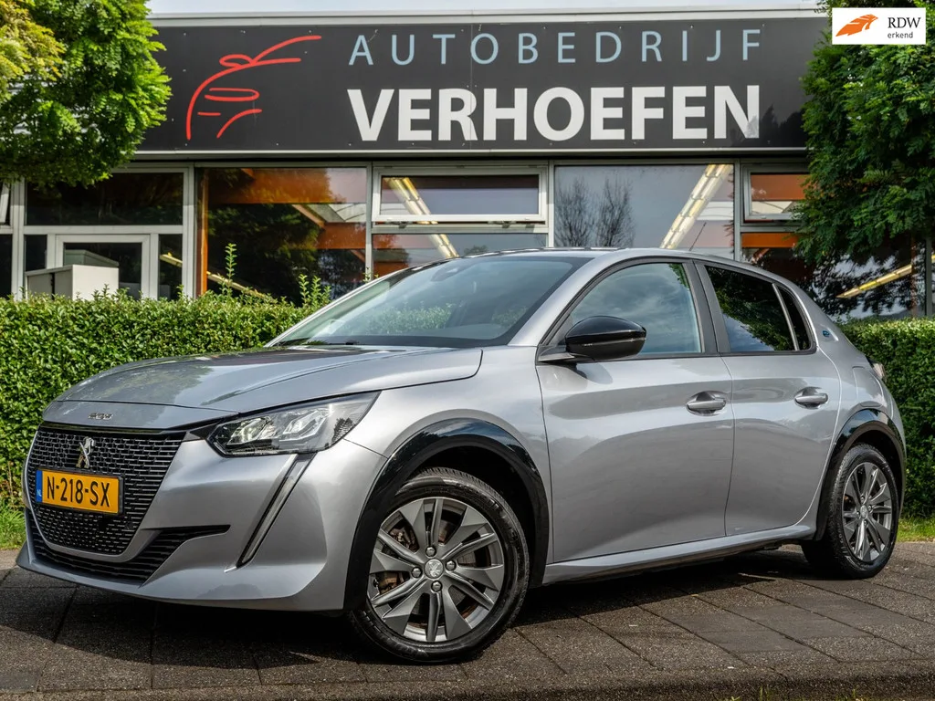 Peugeot e-208 (2021) — foto 1