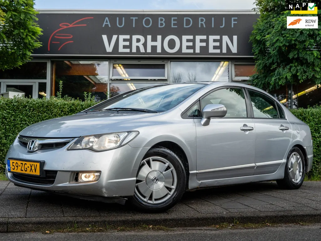 Honda Civic (2008) — foto 1