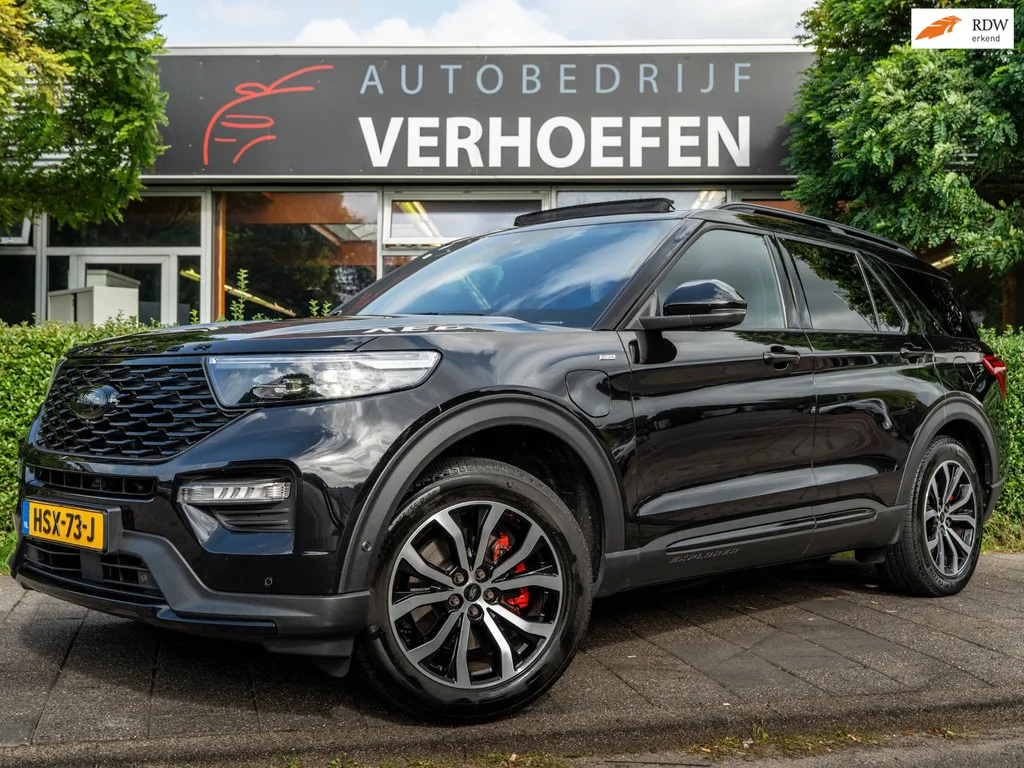 Ford Explorer (2021) — foto 1
