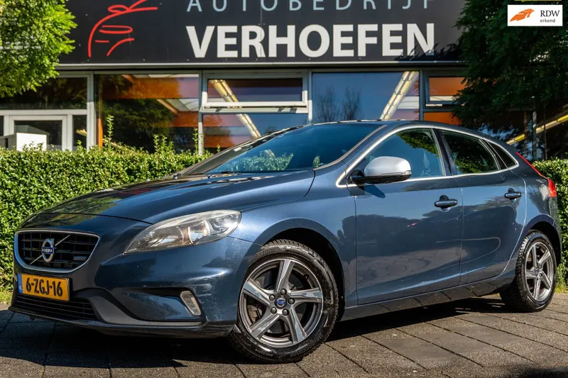 Volvo V40 (2014)