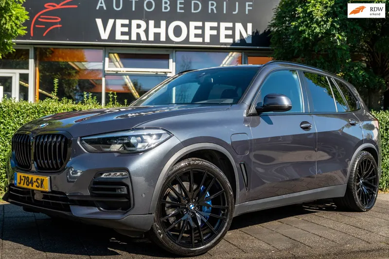 BMW X5 (2020)