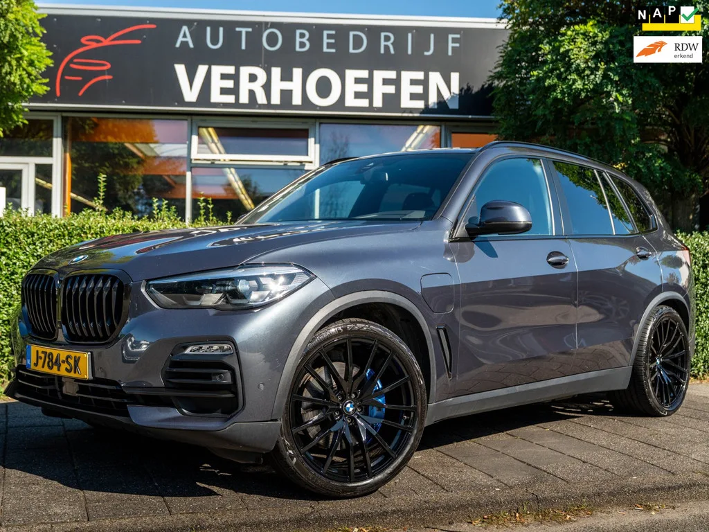 BMW X5 (2020) — foto 1