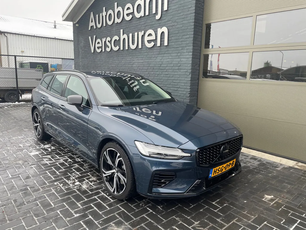 Volvo V60 (2024) — foto 1