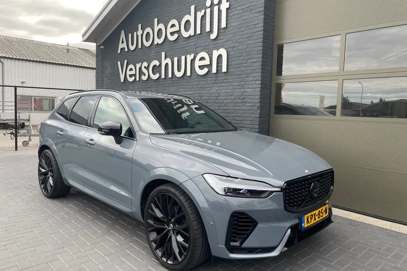 Volvo XC60 (2023)