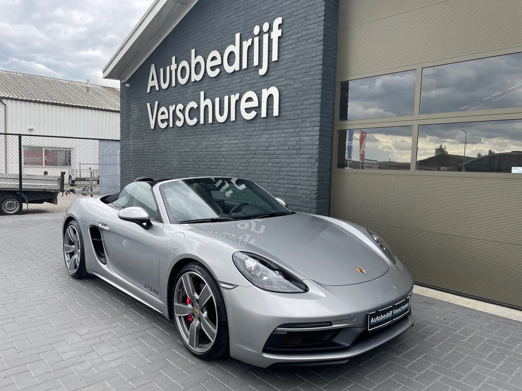 Porsche 718 (2023) — foto 1