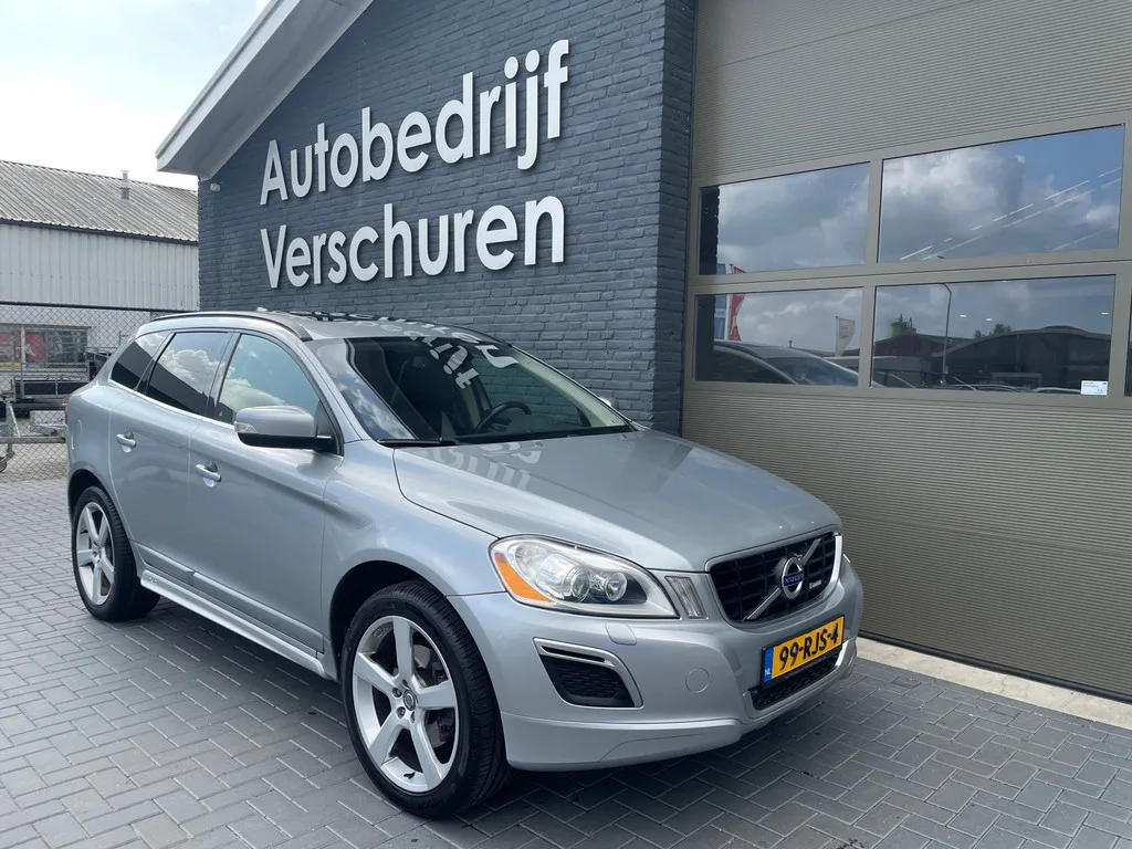 Volvo XC60 (2011) — foto 1