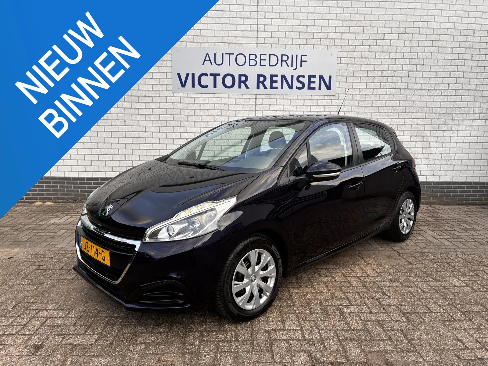 Peugeot 208 (2016) — foto 1