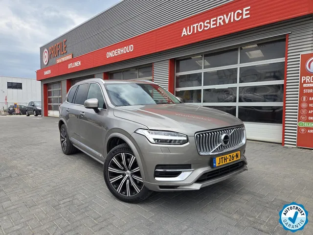Volvo XC90 (2022) — foto 1