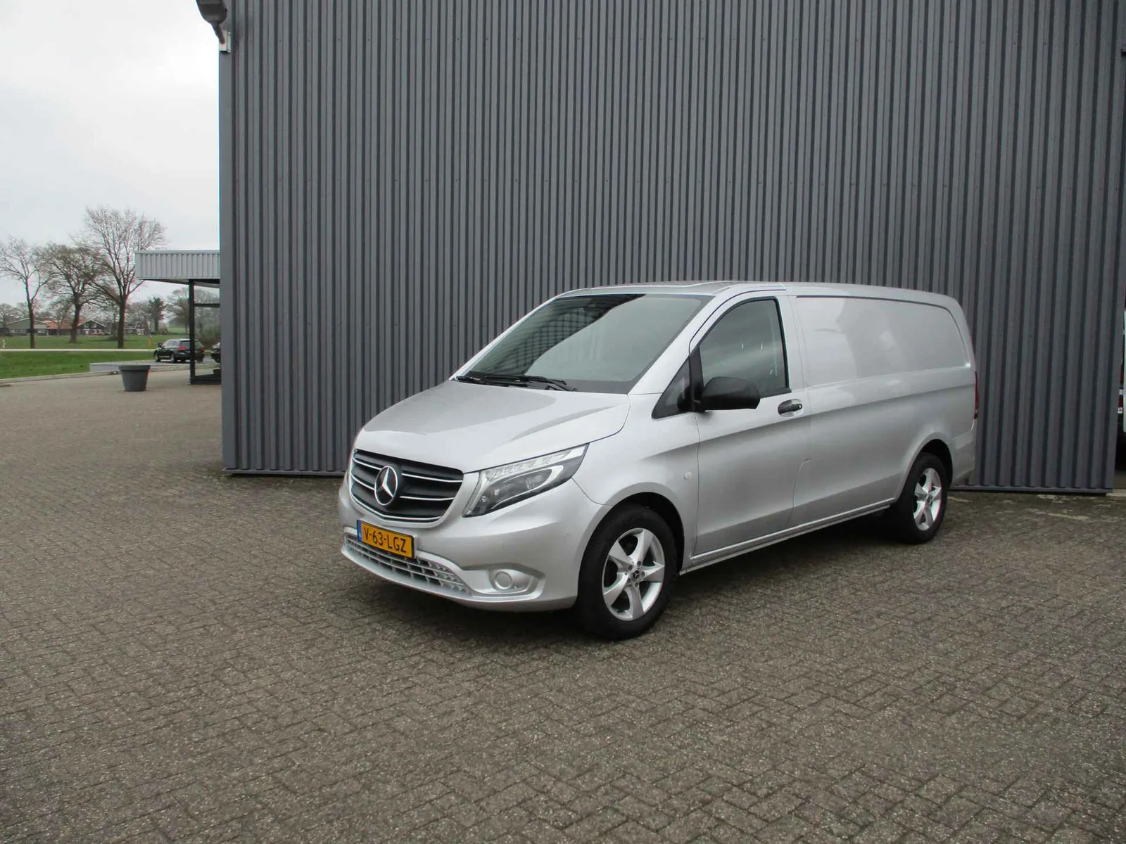 Mercedes-Benz Vito (2020) — foto 1