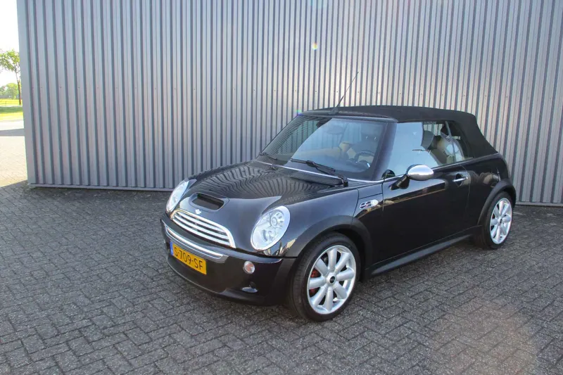 MINI Cooper (2007)