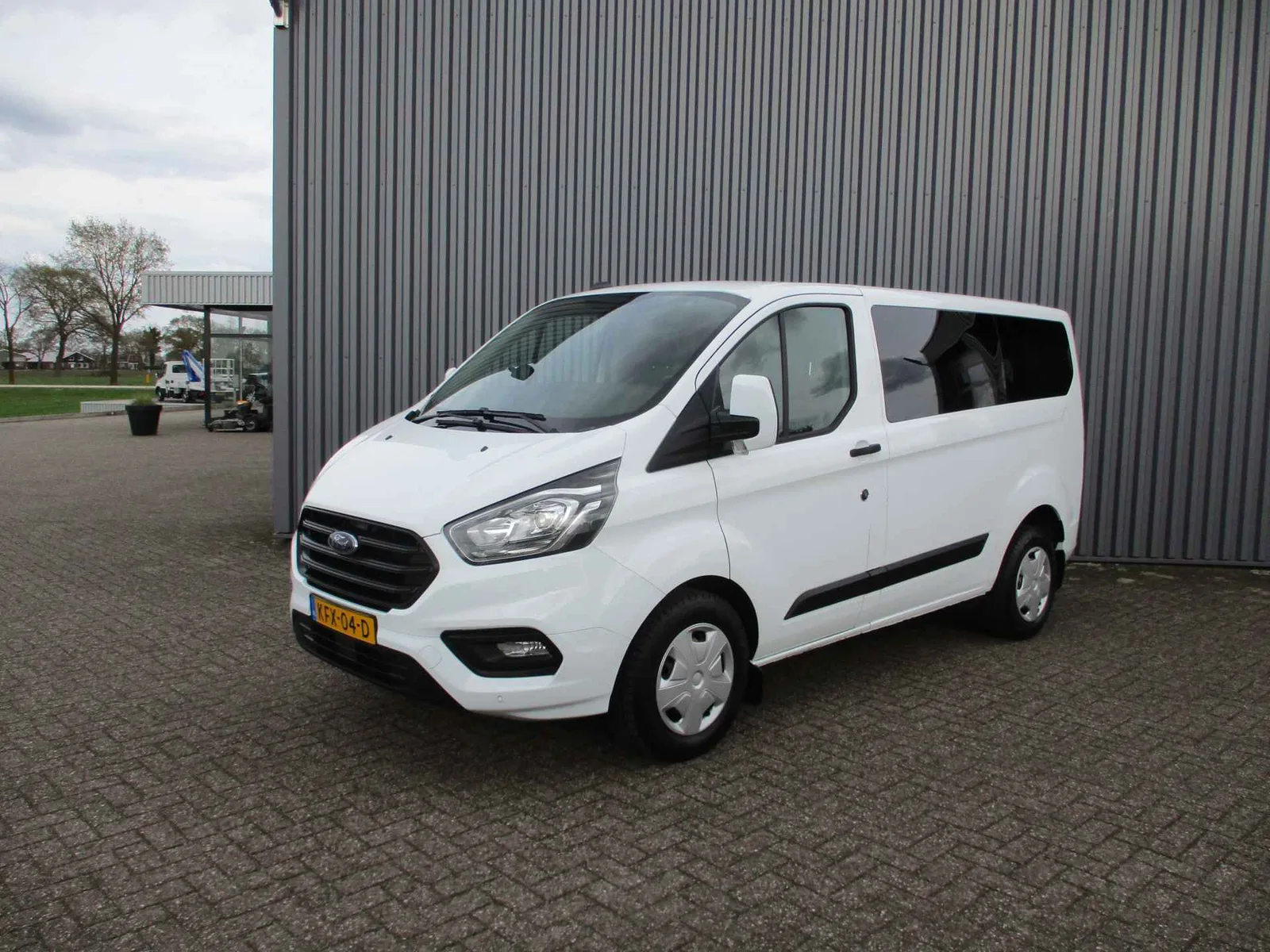 Ford Transit Custom (2020) — foto 1