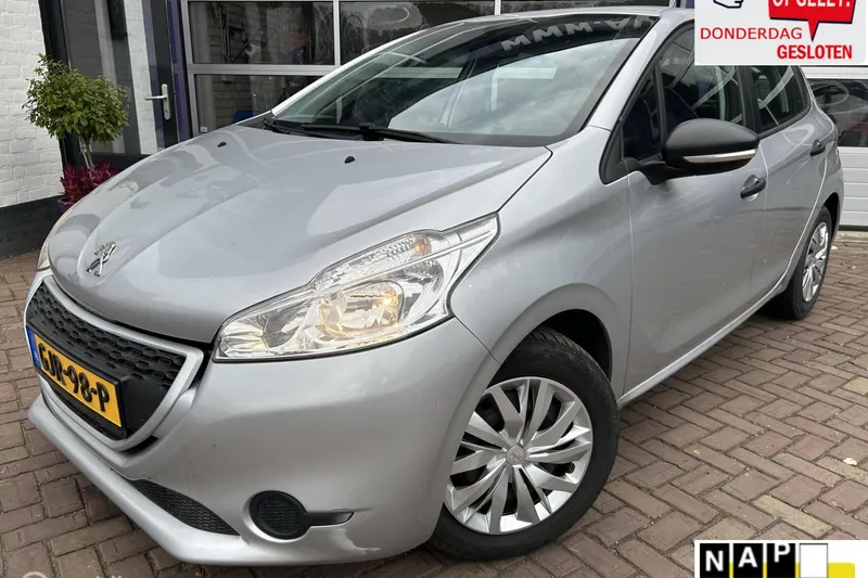 Peugeot 208 (2014)