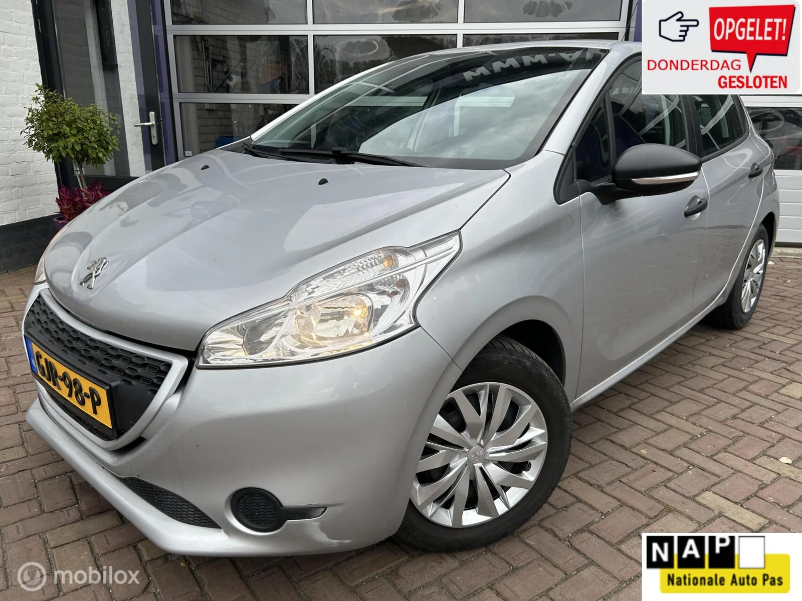 Peugeot 208 (2014) — foto 1