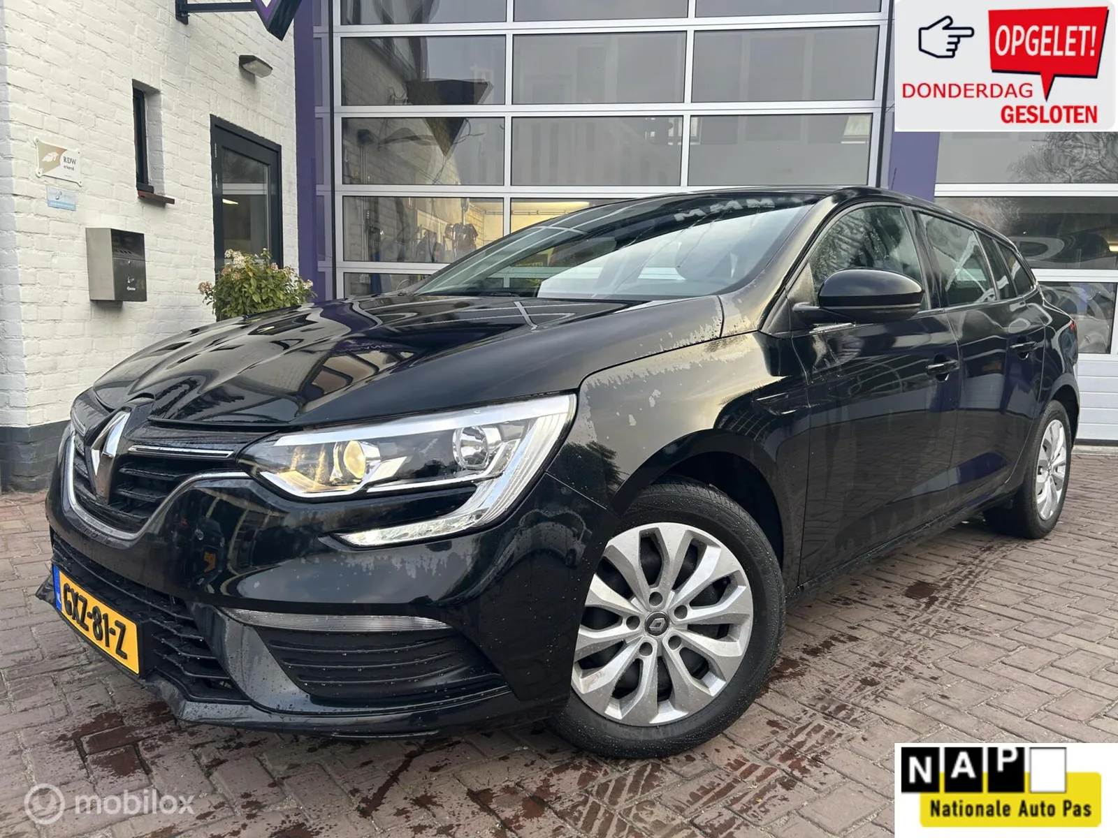 Renault Mégane (2018) — foto 1
