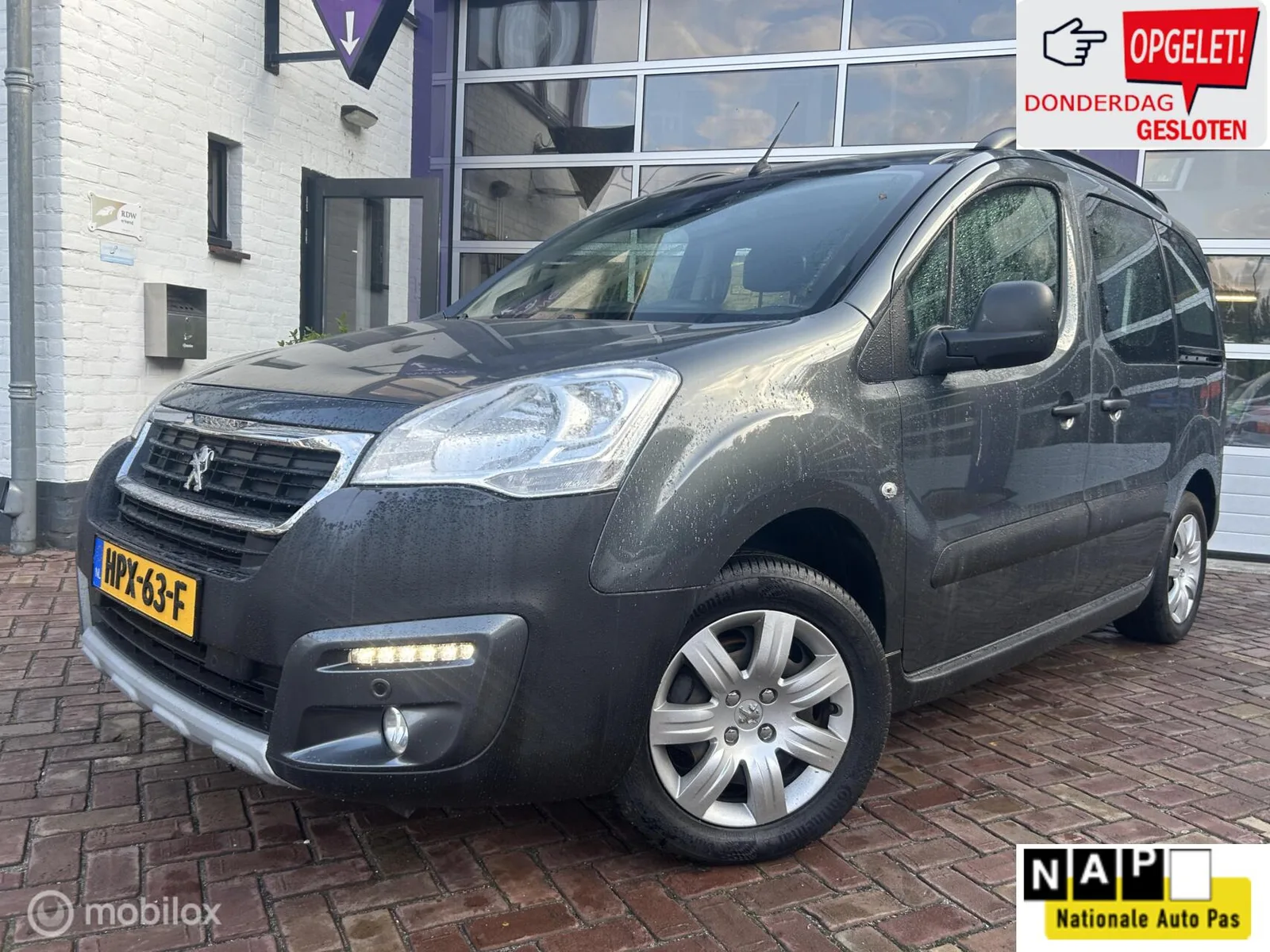 Peugeot Partner (2017) — foto 1