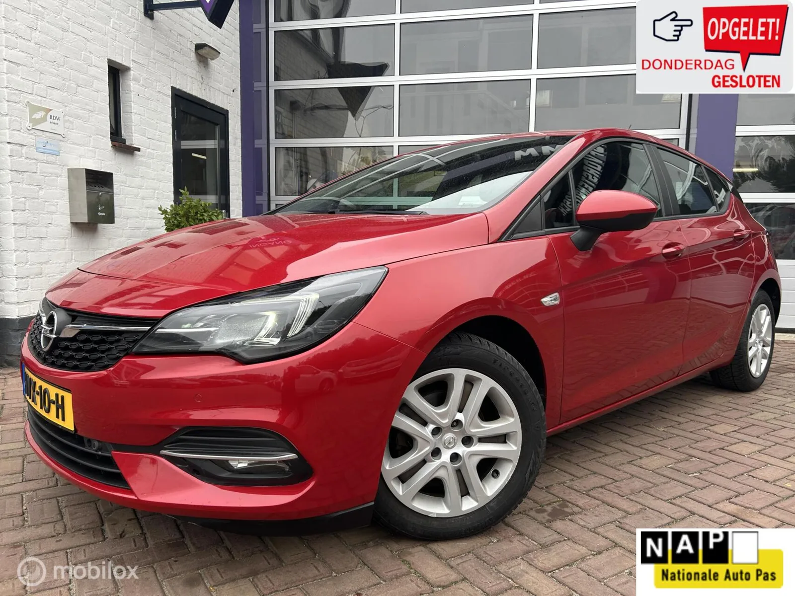Opel Astra (2020) — foto 1