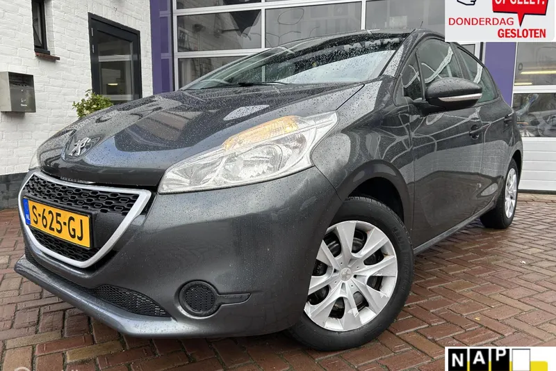 Peugeot 208 (2014)