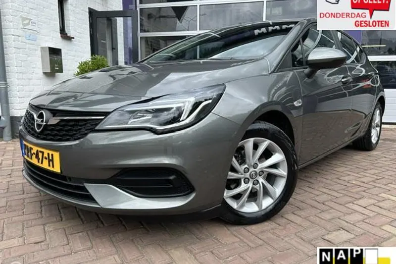 Opel Astra (2020)