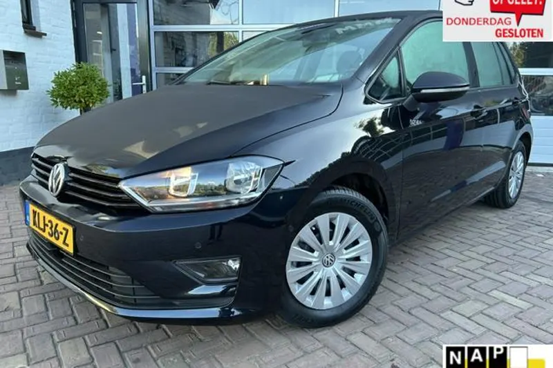 Volkswagen Golf Sportsvan (2015)