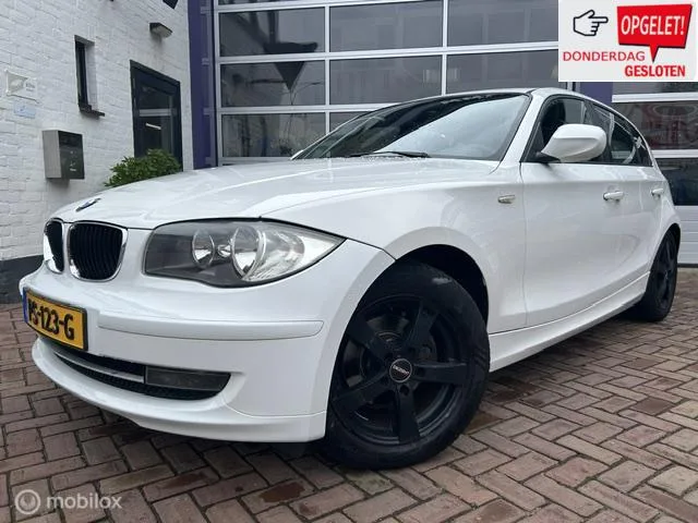 BMW 1-Serie (2010) — foto 1