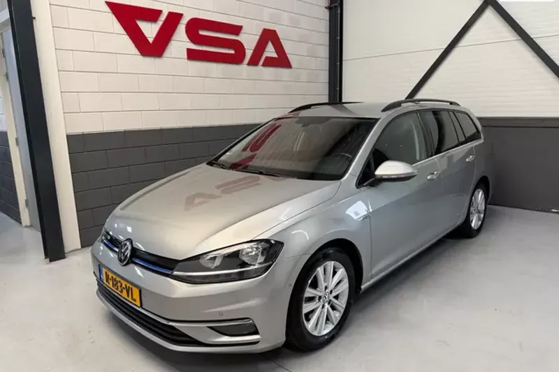 Volkswagen Golf (2019)