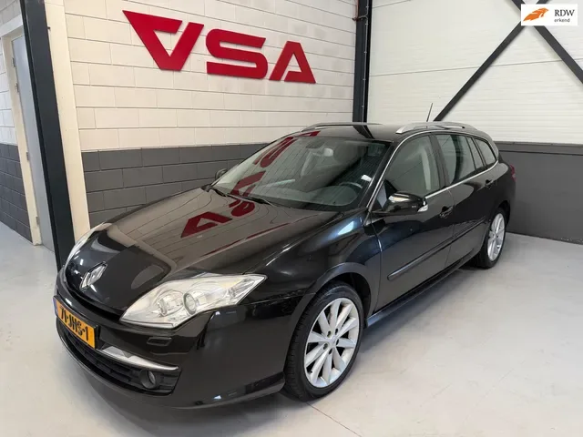 Renault Laguna (2009) — foto 1
