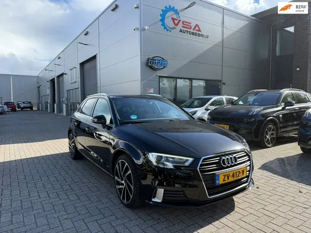 Audi A3 (2018) — foto 1