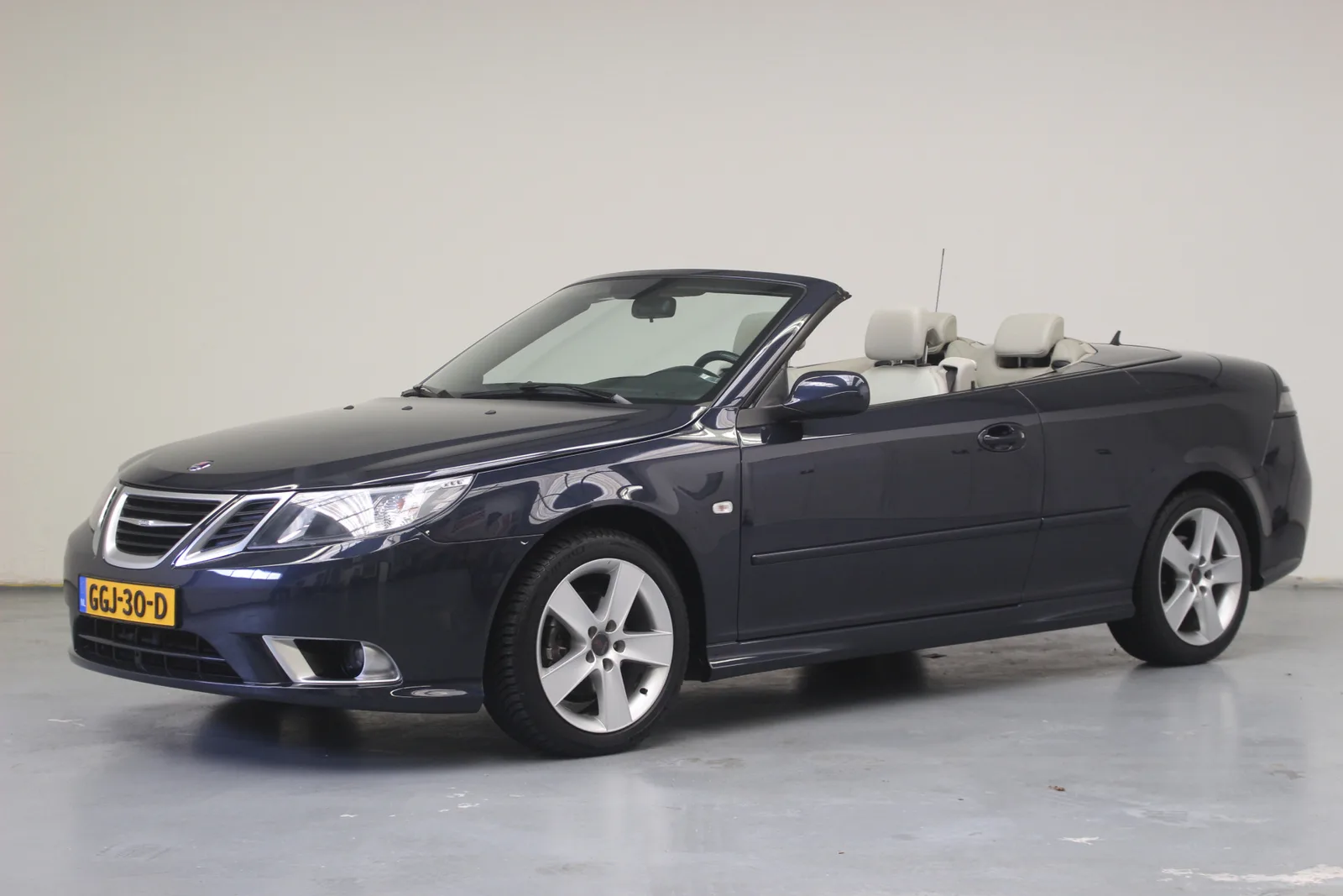 Saab 9-3 (2011) — foto 1