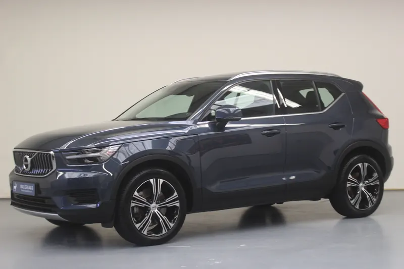 Volvo XC40 (2022)