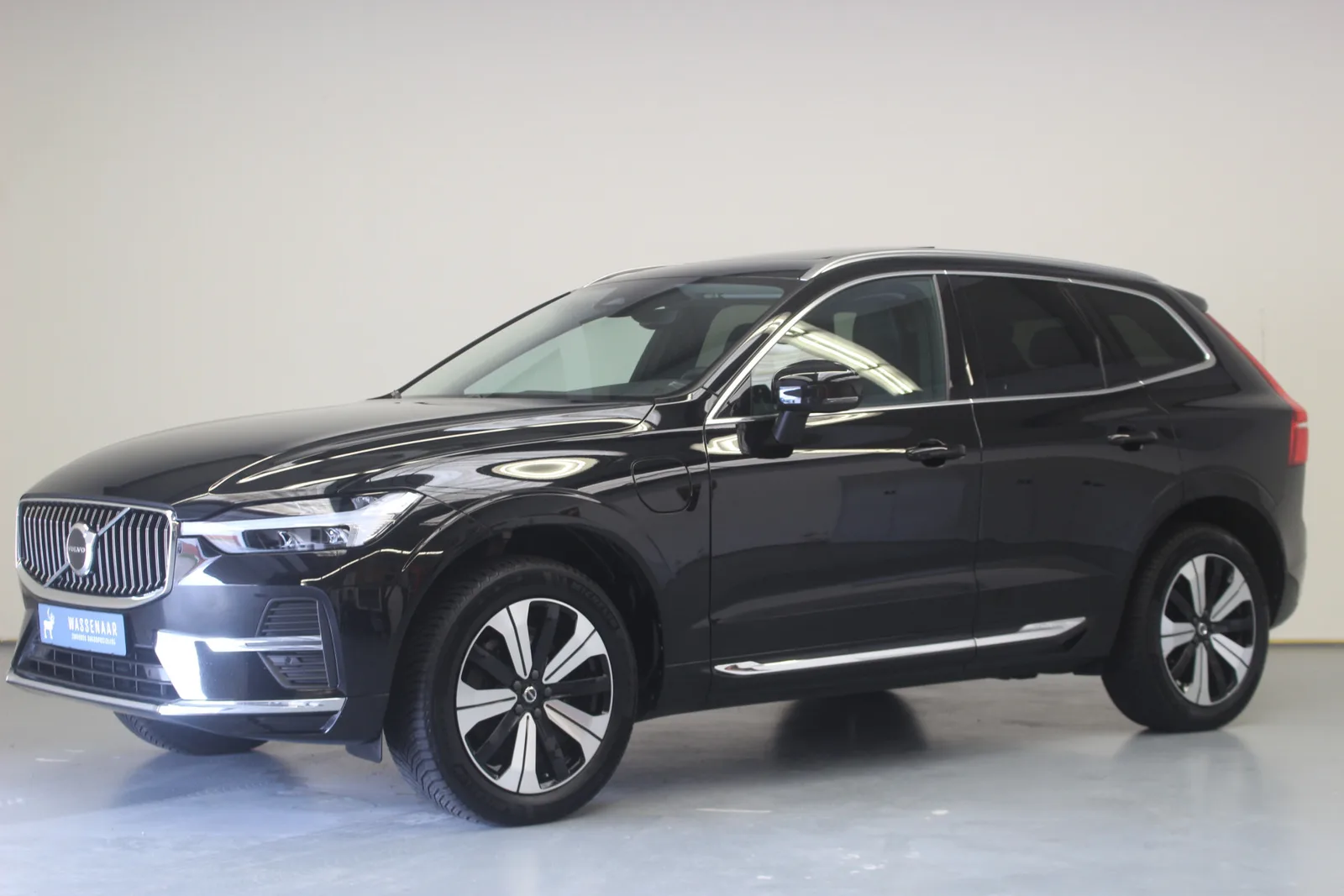 Volvo XC60 (2023) — foto 1