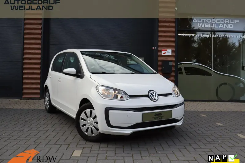 Volkswagen Up! (2017)
