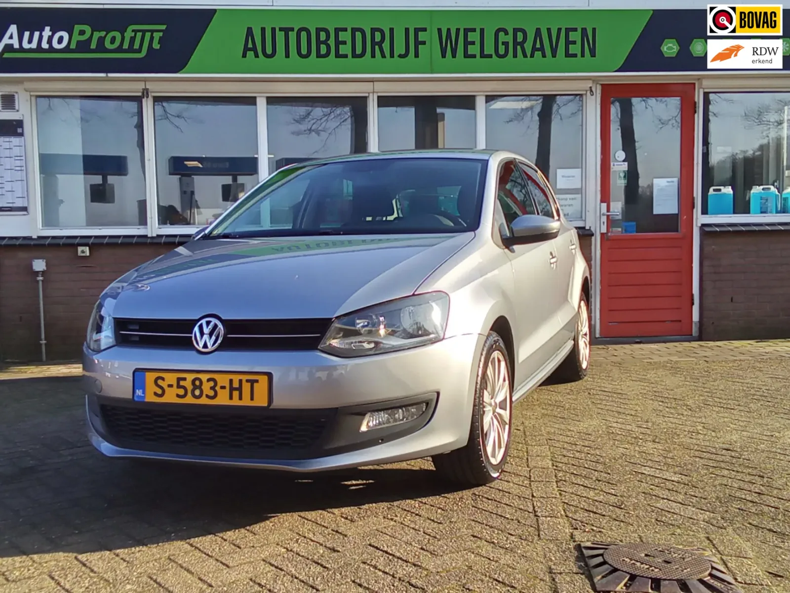 Volkswagen Polo (2011) — foto 1