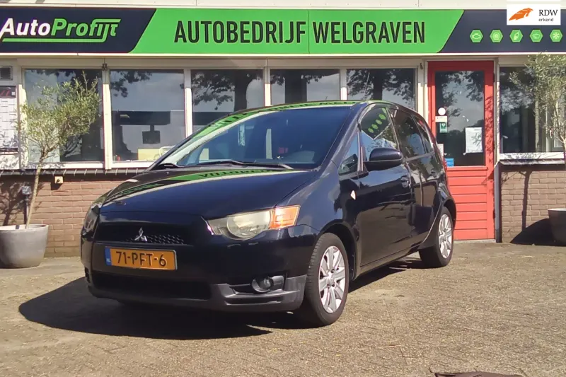 Mitsubishi Colt (2011)