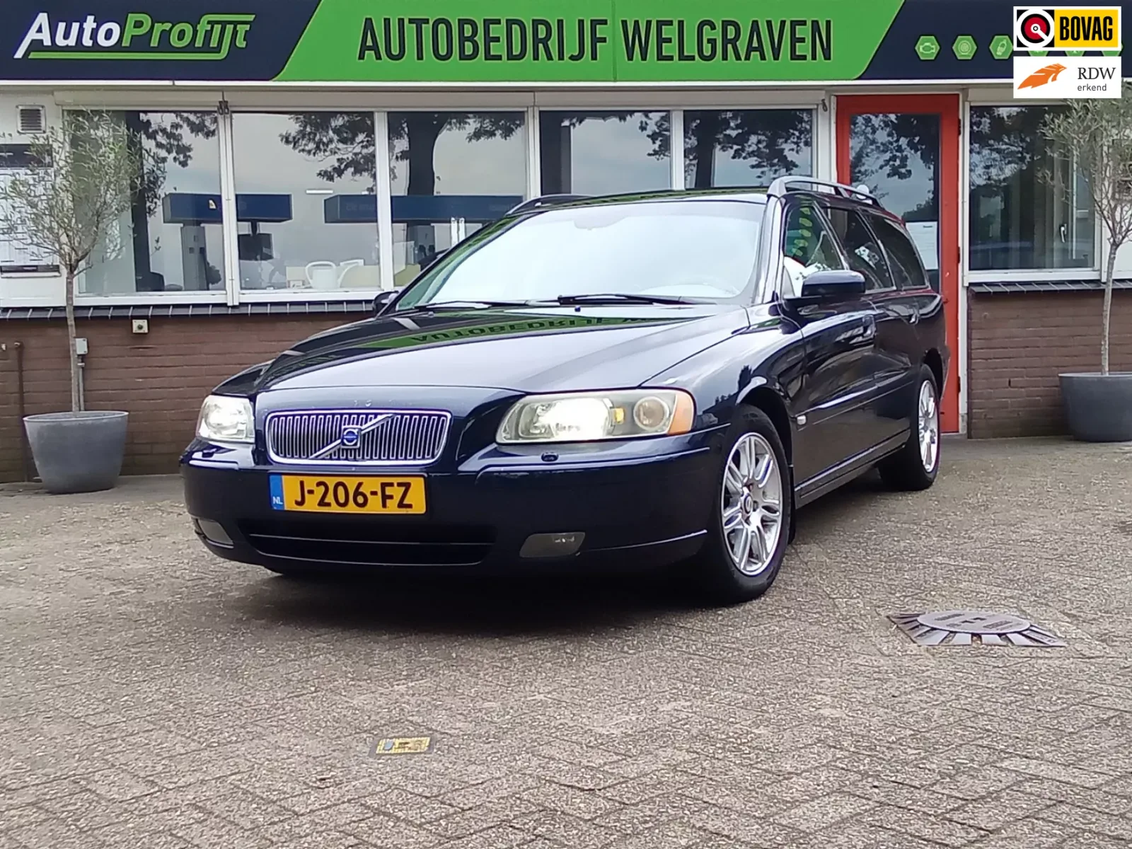 Volvo V70 (2004) — foto 1