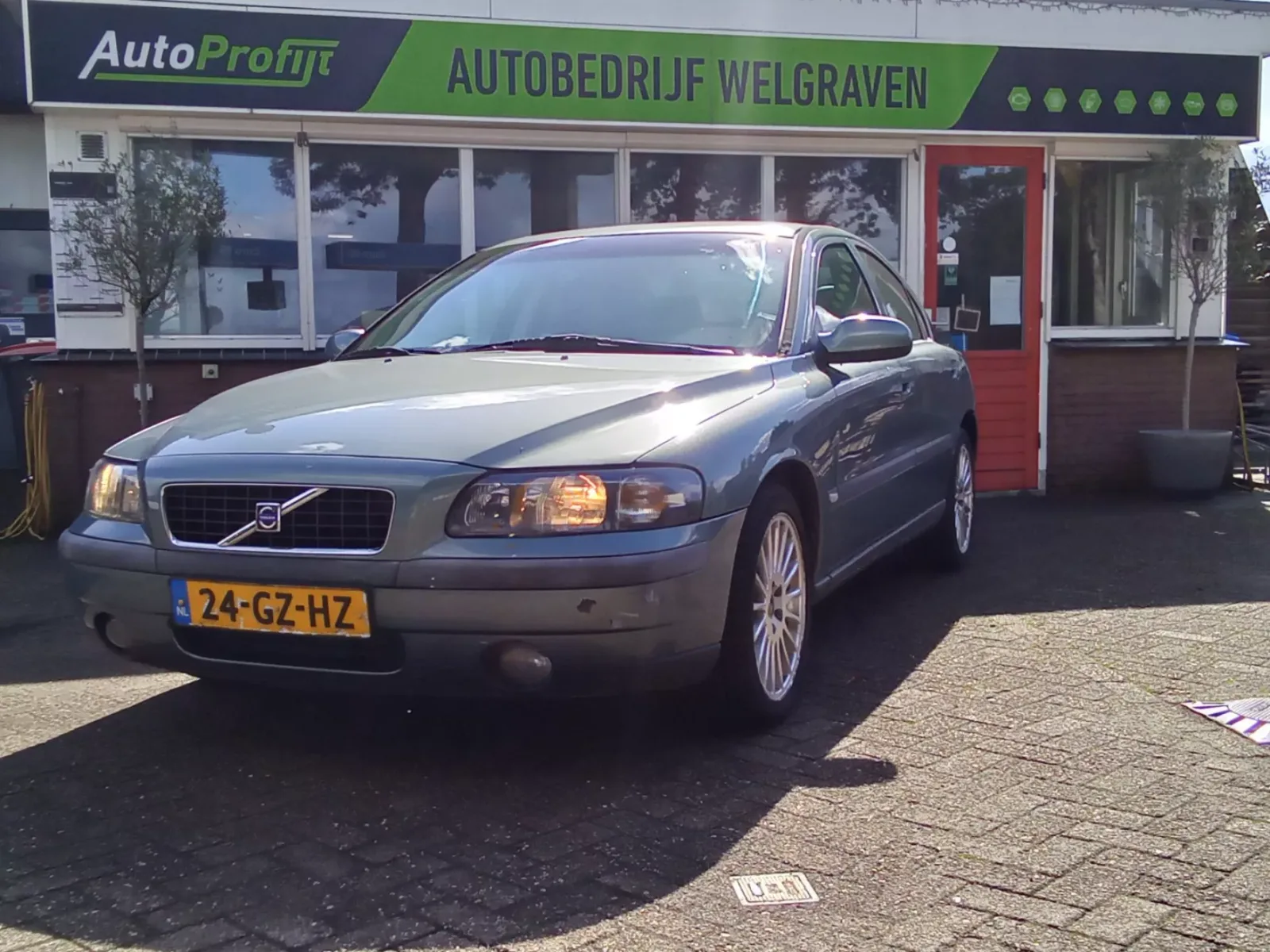 Volvo S60 (2001) — foto 1
