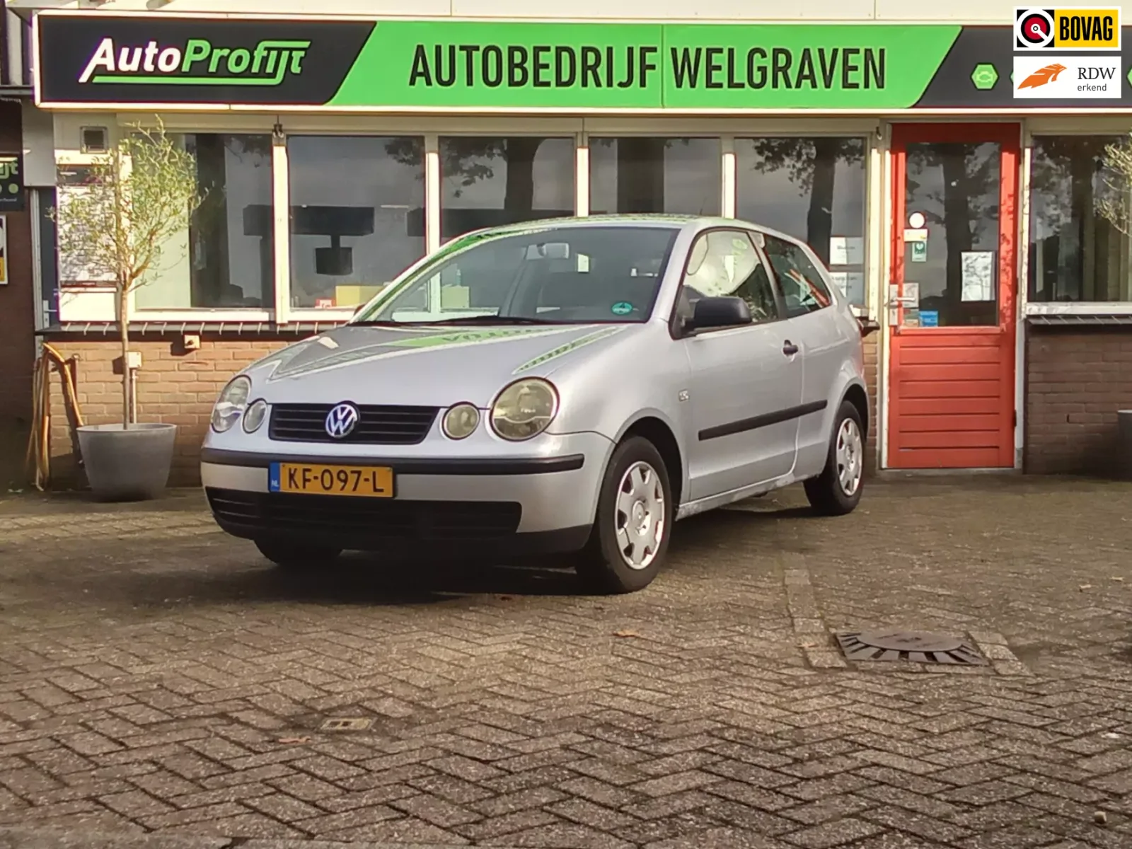 Volkswagen Polo (2003) — foto 1