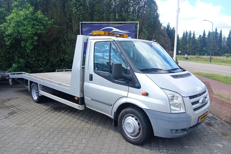 Ford Transit (2008)
