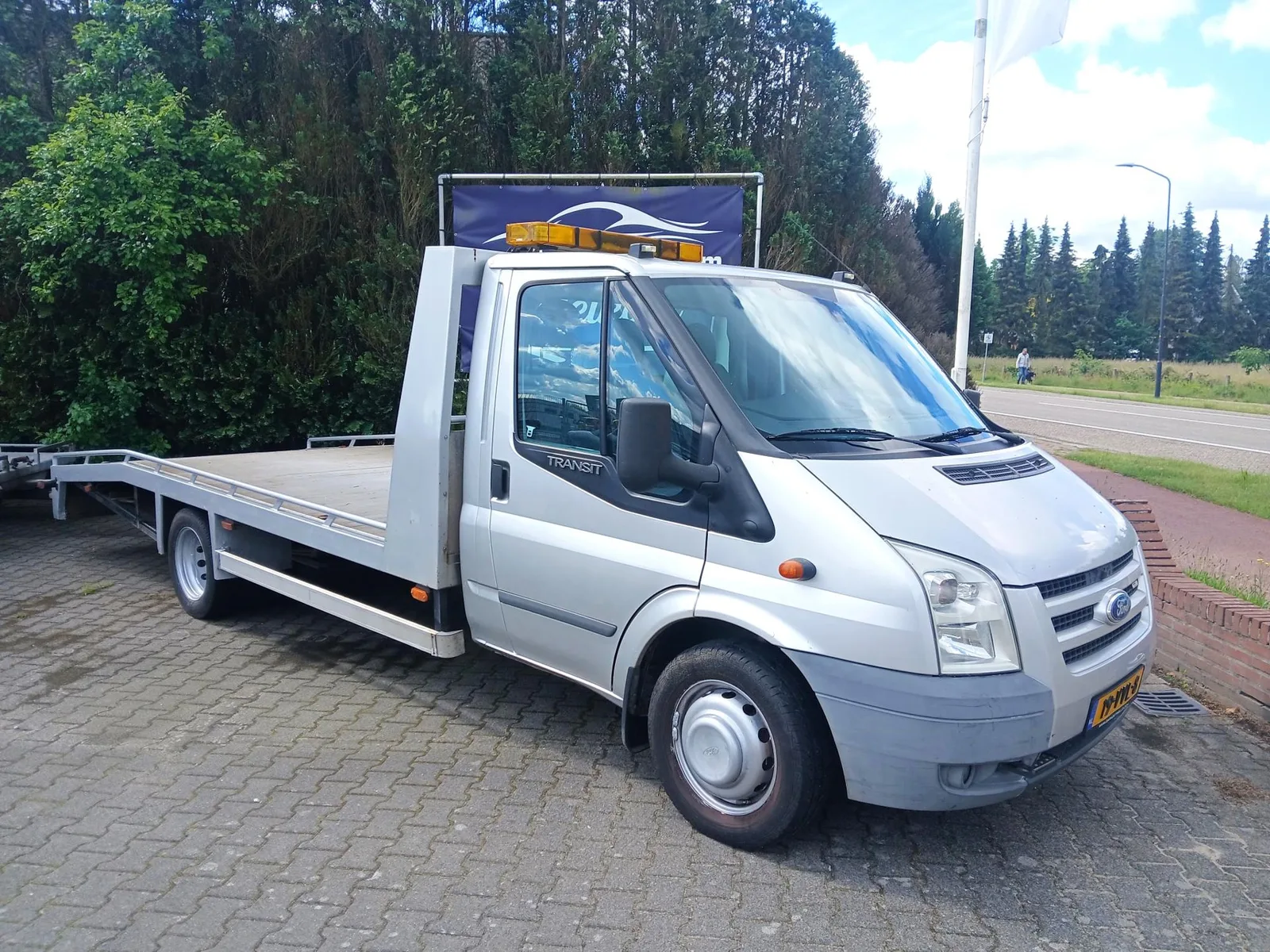 Ford Transit (2008) — foto 1