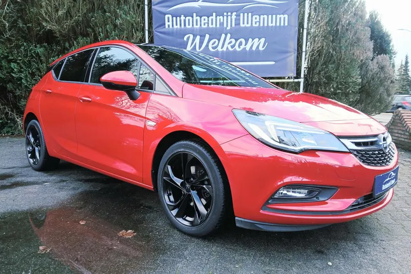 Opel Astra (2017)