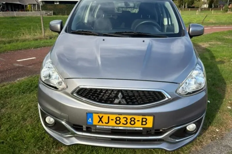 Mitsubishi Space Star (2019)