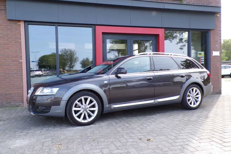 Audi A6 Allroad (2006)