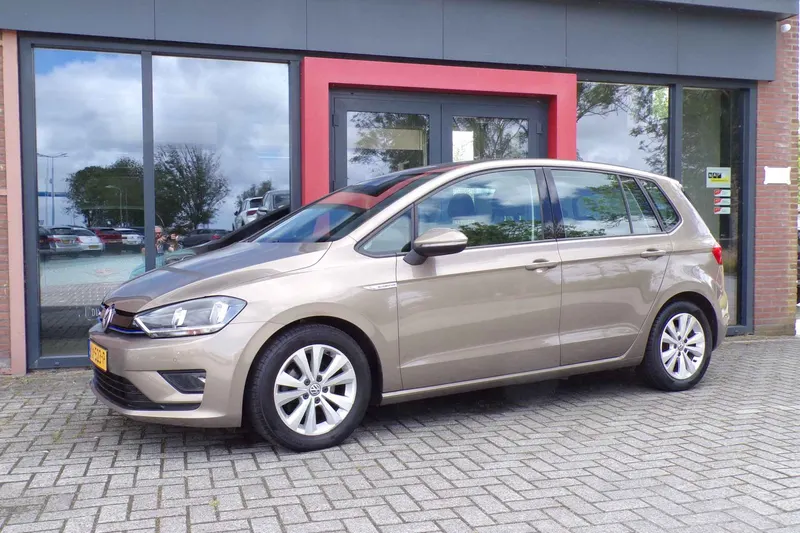 Volkswagen Golf Sportsvan (2017)
