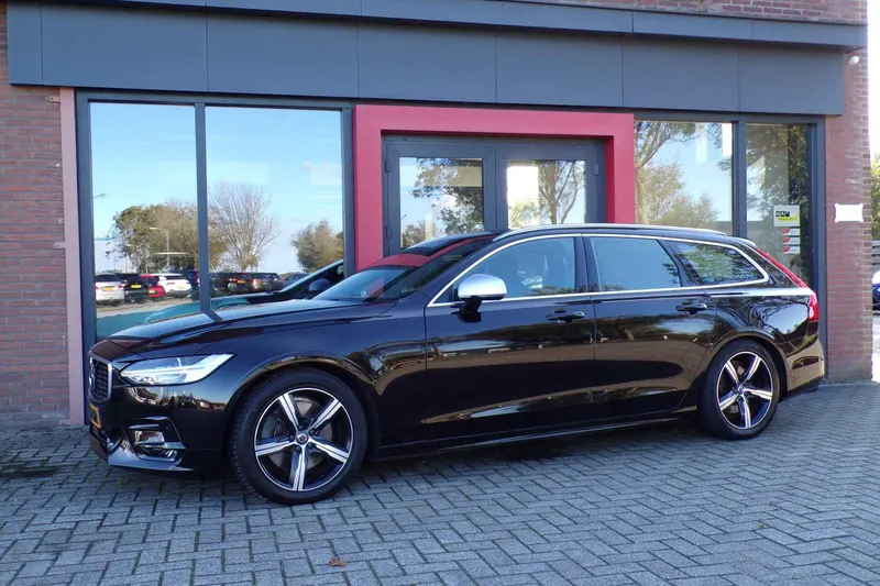 Volvo V90 (2020)
